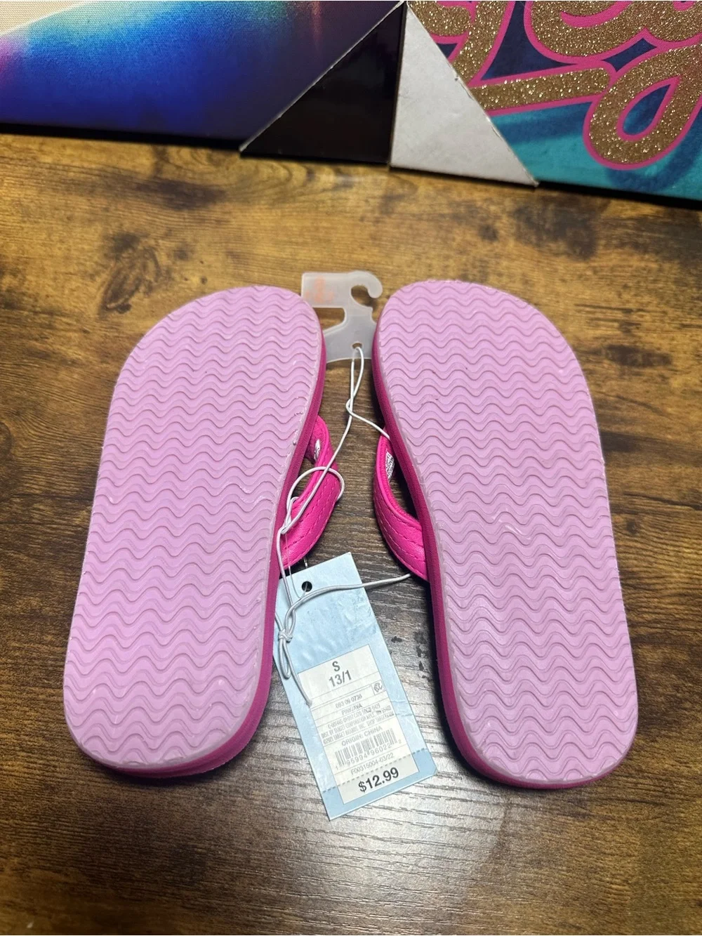 NEW Cat & Jack Girls' Ava Slip-On Thong Sandals Size Small 13/1